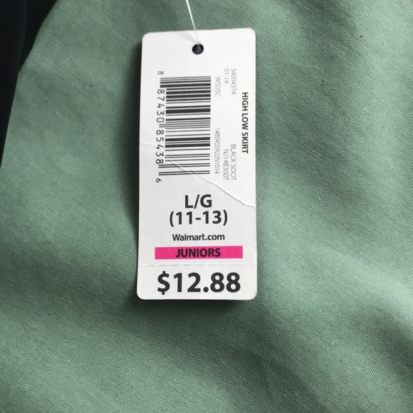 ❄️NWT No Boundaries High-low skirt❄️ - Picture 2 of 4